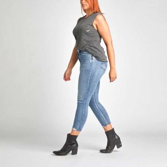 Silver Jeans - Calley Super High Rise Curvy  Skinny Crop size 27 - Picture 4 of 11